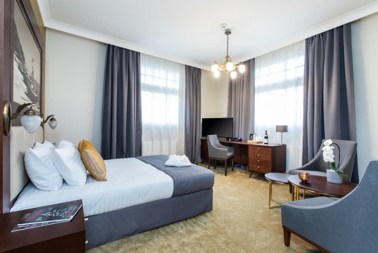 Jakubowy Hotel 格丁尼亚 外观 照片